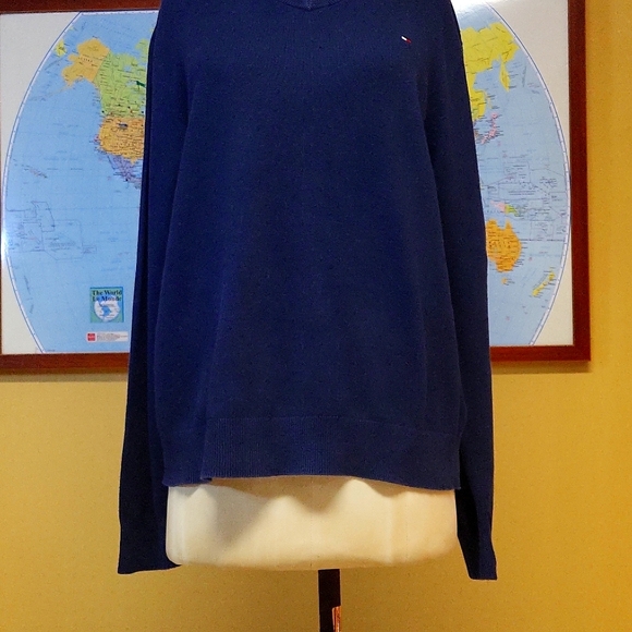 Tommy Hilfiger Signature V Neck men's Long sleeves Sweater, medium, navy blue - Picture 4 of 13